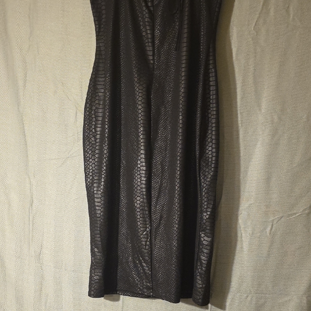 Emprada Dress - Picture 5 of 7